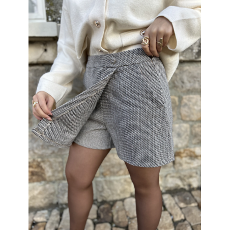 Jupe short/ Jupe short classe/ Jupe short élégante /Jupe short a zip