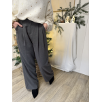 pantalon de tailleur gris flannelle - intemporelle - look de tous les jours