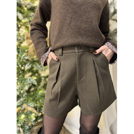 Short taupe en flanelle taille haute-Short taille haute-Chic et élégant-automne-hiver