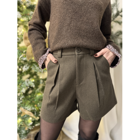 Short taupe en flanelle taille haute-Short taille haute-Chic et élégant-automne-hiver