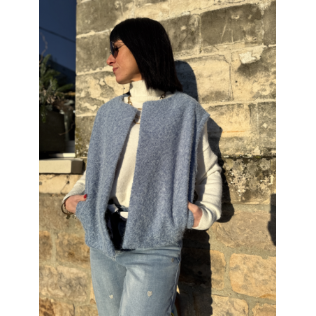 Gilet Sans Manches Zoé Bleu Clair - Douceur et Style Décontracté