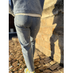 Pantalon Bleu Clair à Imprimé Cœurs Gris - Originalité et Douceur