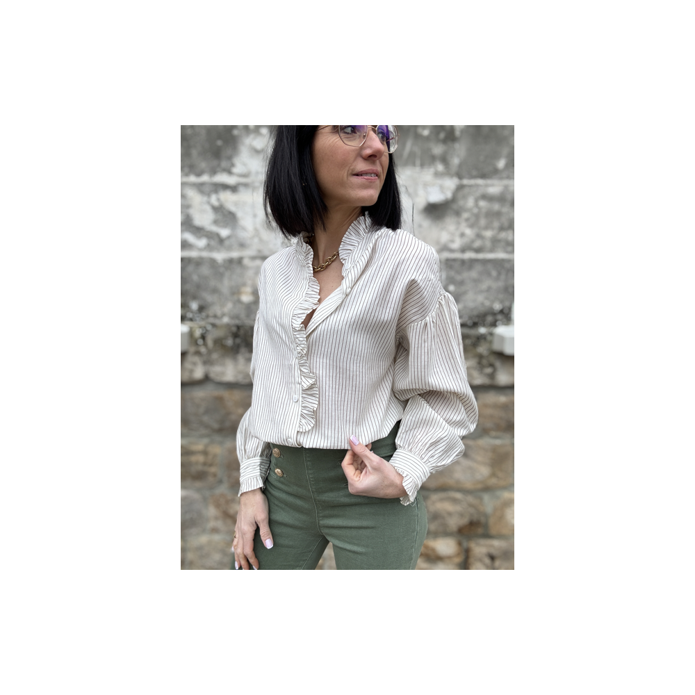 Blouse Rayée Blanc et Taupe - Élégance et Légèreté