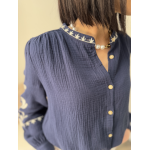 Blouse bleu marine brodée - Élégance et confort pour un style raffiné