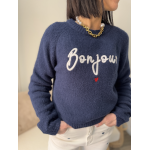 Pull bleu marine "Bonjour" brodé - Chic et confort pour un style unique