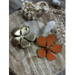 Boucles d'oreilles Flora  dorées en acier inoxydable – Élégance et durabilité
