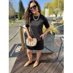 Robe Noire Droite avec Poches – Élégance & Intemporalité