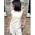 Boléro sans manches avec boutons dorés – Accessoire tailleur chic | Melle Jeanne