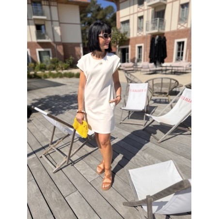 Robe tee-shirt blanc ou jaune – Melle Jeanne | Confort et style au quotidien