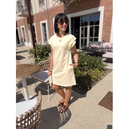 Robe tee-shirt blanc ou jaune – Melle Jeanne | Confort et style au quotidien