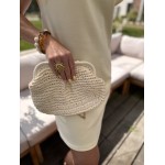 Pochette en paille fermoir claper – Melle Jeanne | Élégance bohème