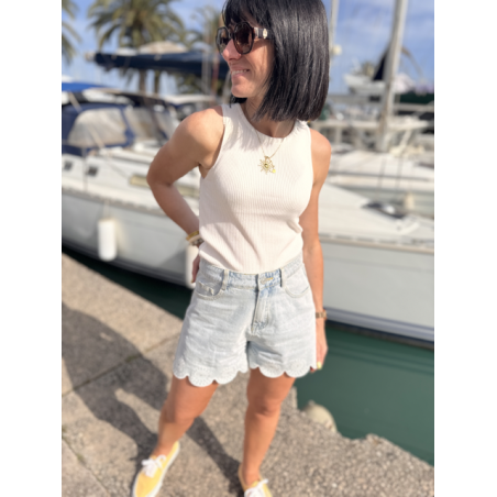 Short en jean brodé coupe pétale – Melle Jeanne | Denim féminin été