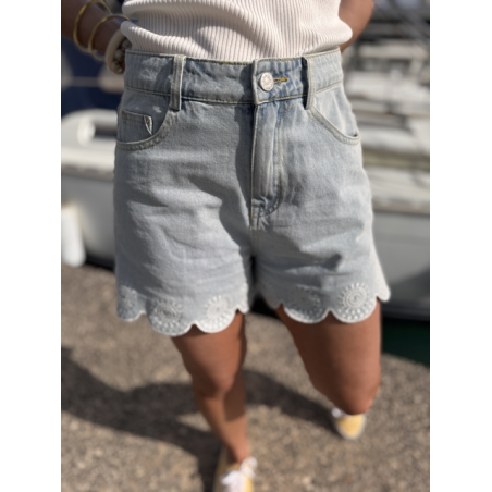 Short en jean brodé coupe pétale – Melle Jeanne | Denim féminin été