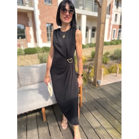 Robe longue camel avec bijou ceinturant – La Dolce Vibe