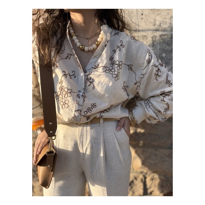 Chemise brodée en brise de lin – Melle Jeanne | Élégance naturelle
