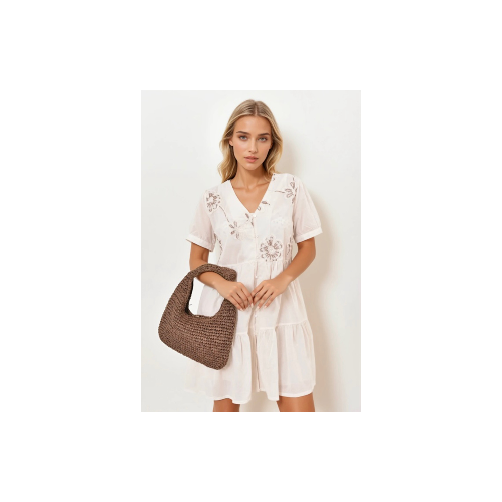 Robe nude brodée manches courtes – Melle Jeanne | Style bohème chic Robe nude brodée manches courtes – Melle Jeanne | Style bohème chic