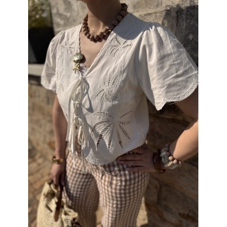 Blouse Femme Manches Courtes avec Nœud et Broderie Palmier – Écrue ou Blanche
