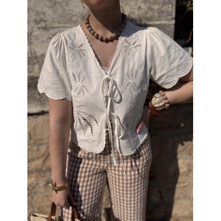 Blouse Femme Manches Courtes avec Nœud et Broderie Palmier – Écrue ou Blanche