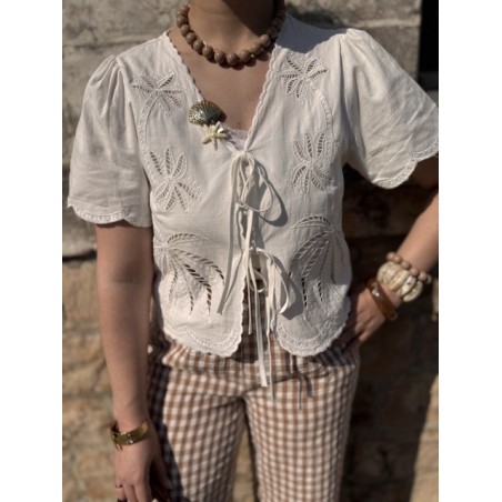 Blouse Femme Manches Courtes avec Nœud et Broderie Palmier – Écrue ou Blanche