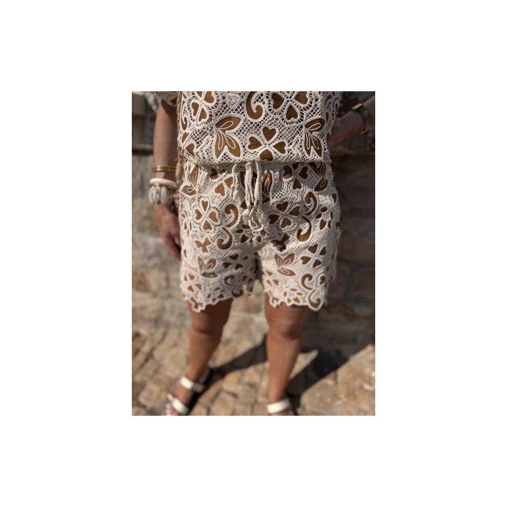 Short en crochet écru doublé marron et écru | Collection Le Soleil – Melle Jeanne