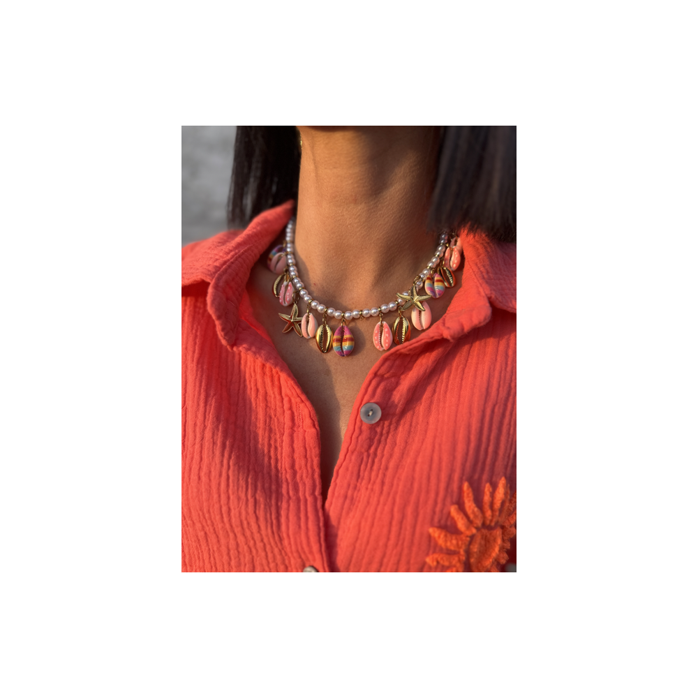 Collier doré et corail avec des coquillages & étoile de mer – Acier inoxydable | Bijou d’été bohème chic | Collection Le Soleil
