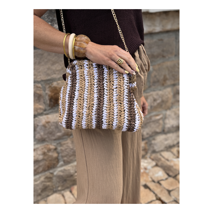Pochette tressée marron blanc camel – Chaîne dorée | Melle Jeanne