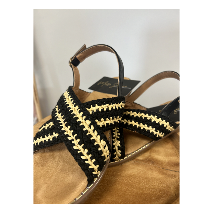Sandales plates noires à corde – Style bohème chic & confort