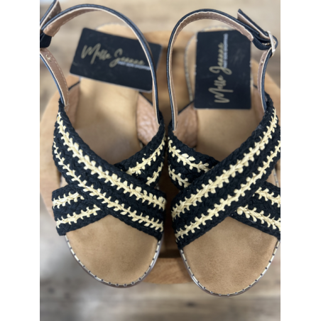 Sandales plates noires à corde – Style bohème chic & confort