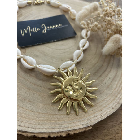 Collier coquillages & médaillon soleil – Acier inoxydable doré