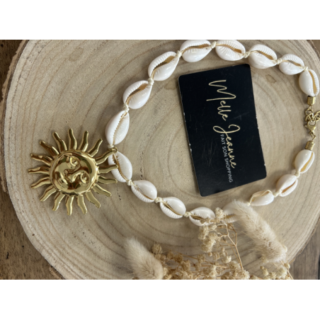 Collier coquillages & médaillon soleil – Acier inoxydable doré