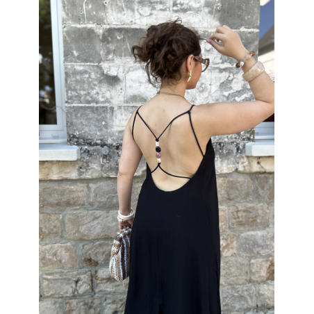 Robe longue noire fluide – Dos croisé bijou