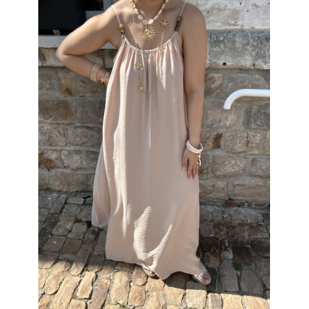 Robe fluide avec bijoux amovibles – Beige ou marron – Tailles SM / ML