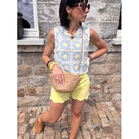 Top crochet marguerite pastel – style bohème rétro