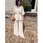 Ensemble fluide noir et blanc à pois – pantalon large & haut ceinturé