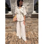 Ensemble fluide noir et blanc à pois – pantalon large & haut ceinturé