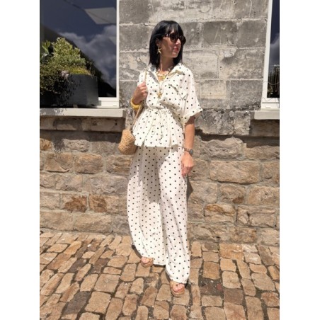 Ensemble fluide noir et blanc à pois – pantalon large & haut ceinturé