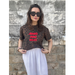 Tee-shirt léopard à message rouge – Taille unique jusqu’à 42, manches courtes
