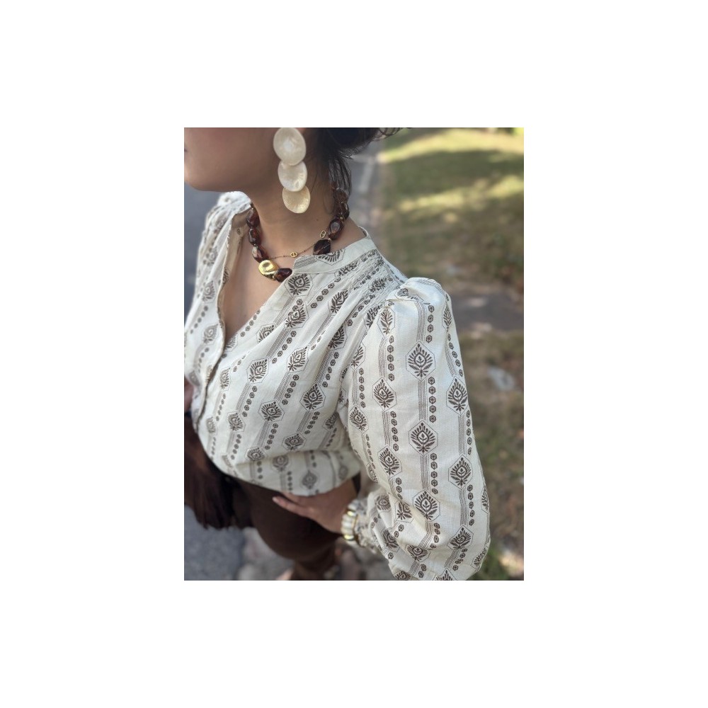 Blouse bohème écru à motifs marron – Boutique Arras Blouse bohème écru à motifs marron – Boutique Arras