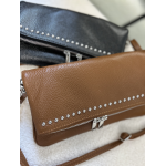 Sac bandoulière femme noir ou camel – Chaîne et strass tendance