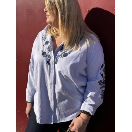 Chemise Femme Rayée Bleue avec Broderies Florales (Tailles 2 à 6)