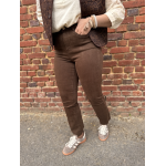 Jean marron coupe flared taille haute – Élégant et tendance