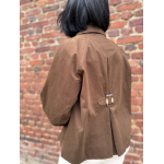Trench court marron à revers vichy – Détail dos effet pince – Tailles SM et ML