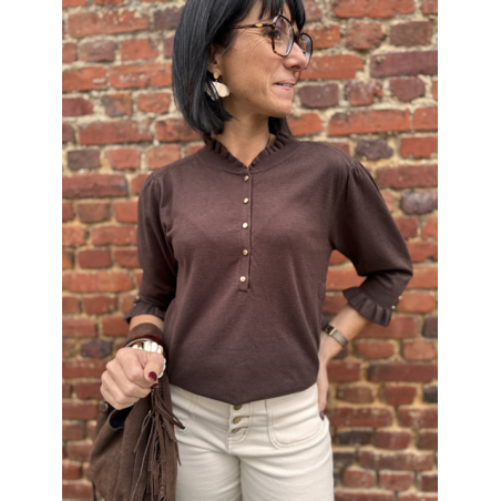 Pull fin élégant avec boutons & manches volantées – Écru ou Marron – Tailles XS/S et M/L