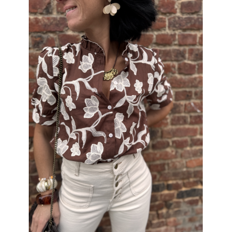 Blouse marron à motifs floraux écrus – Manches courtes – Tailles S, M, L