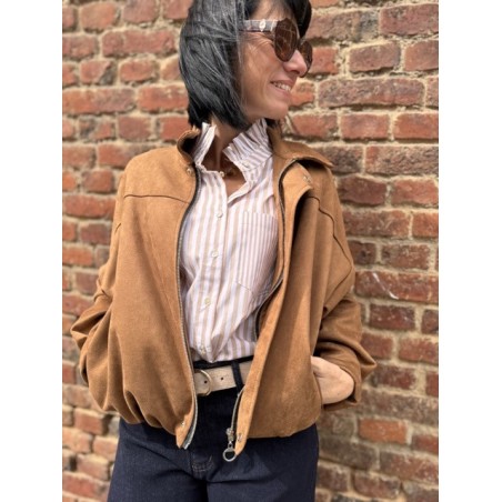 Bomber Court Femme en Suédine Camel – Taille Unique 36 à 40