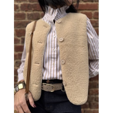 Gilet Sans Manches Femme – Moumoute Marron avec Poches et Pressions (S, M, L)