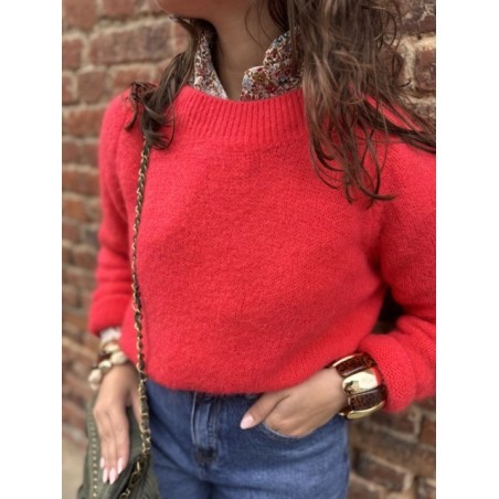Pull Femme Col Rond Classique – Rouge Corail (Taille Unique 36 à 42)