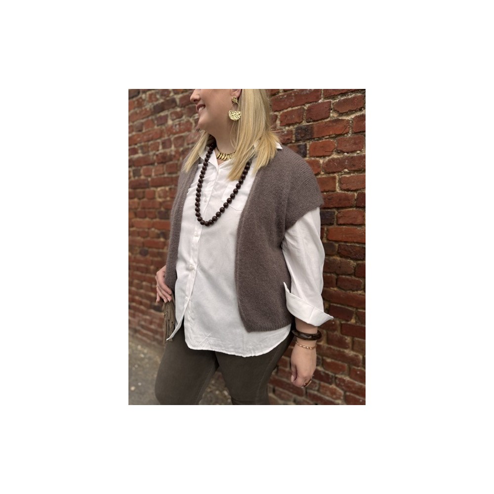 Gilet en laine et mohair sans manches – Grande taille femme | Style élégant Gilet en laine et mohair sans manches – Grande taille femme | Style élégant