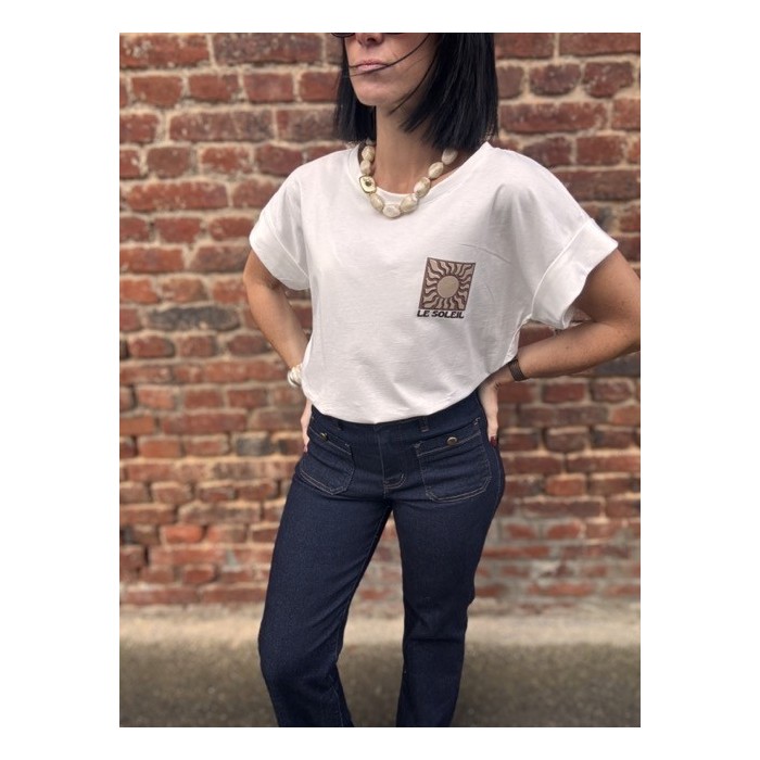 T-shirt blanc femme motif soleil – Dos imprimé & poitrine | Vert ou Marron | Taille unique 36-42