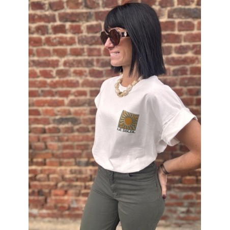 T-shirt blanc femme motif soleil – Dos imprimé & poitrine | Vert ou Marron | Taille unique 36-42